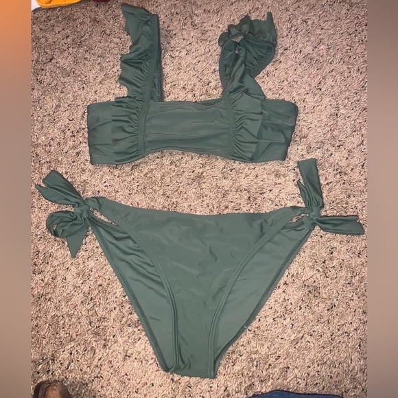 SHEIN Other - Size small green bathing suit.